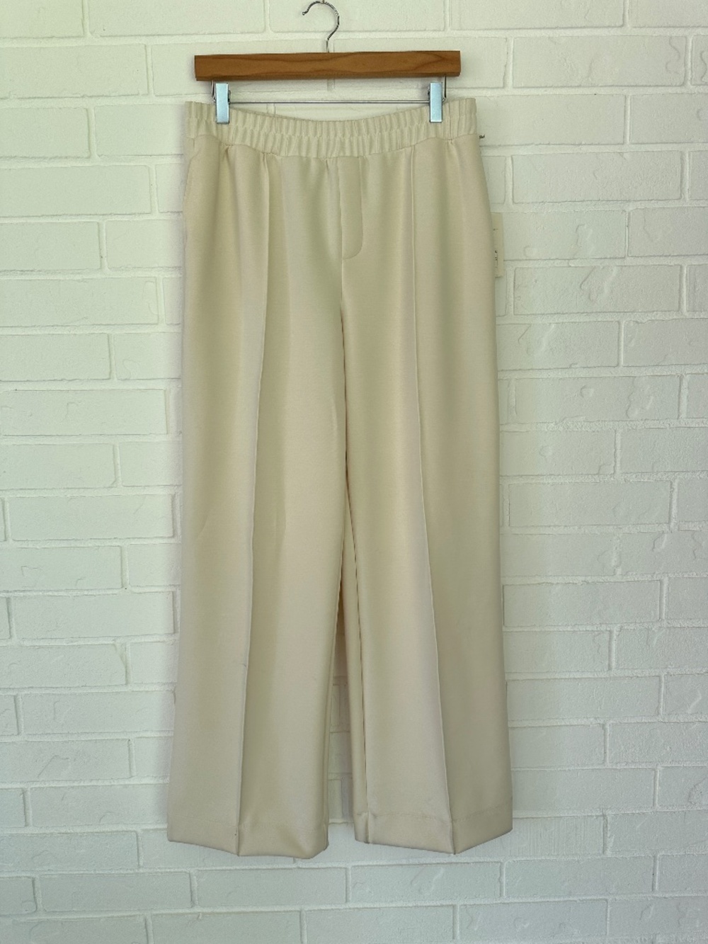 A New Day Women's High-Rise Sandwash Pull-On Pants Light Beige Medium